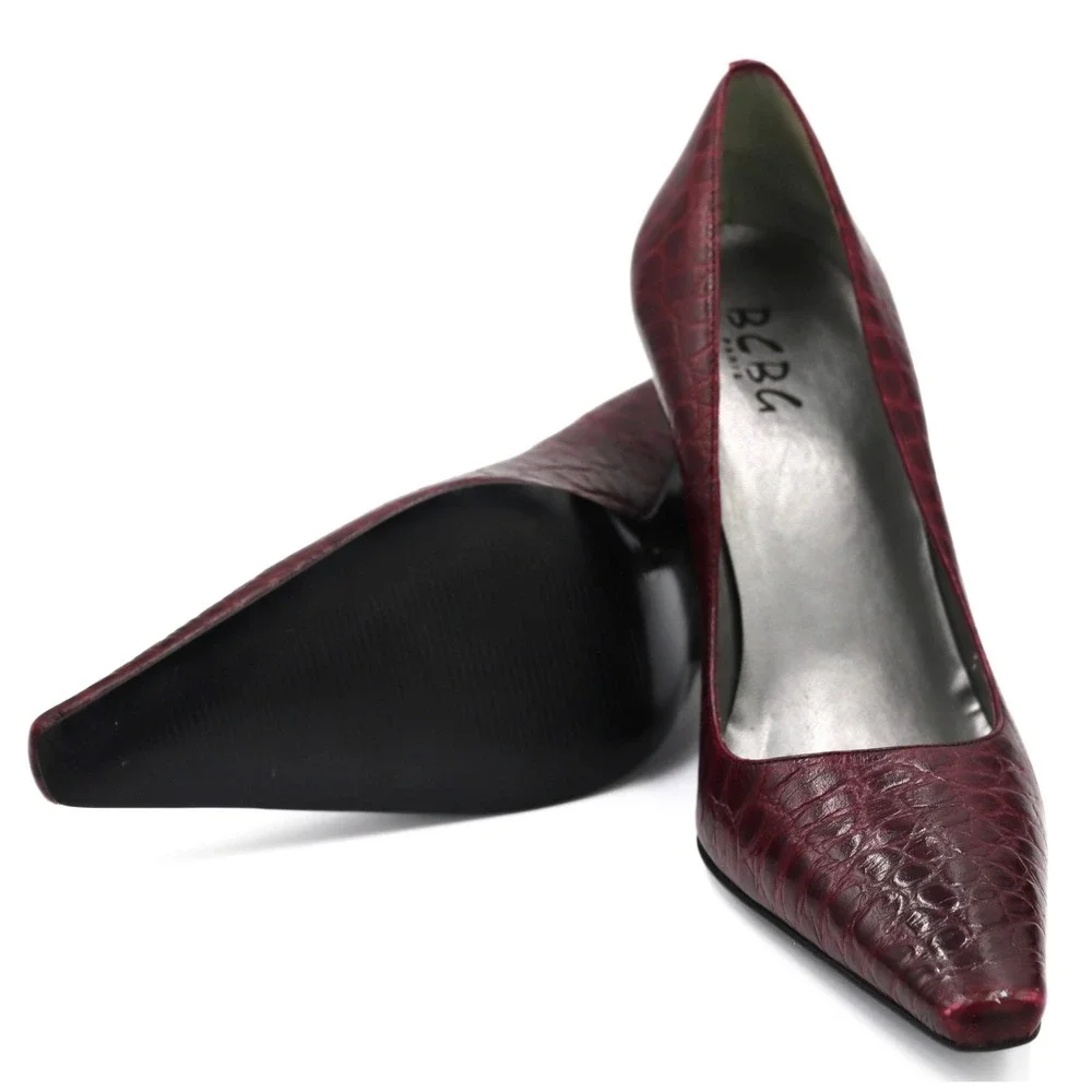 BCBG Paris Burgundy Croc Embossed Pointed Toe Stiletto Pumps Heels Womens 8.5B - Picture 9 of 13
